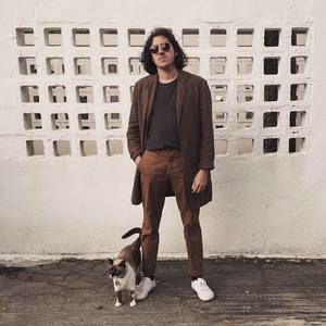 Meet your Posher, Juan